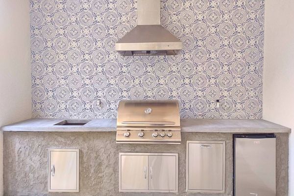 Cottage Outdoor Kitchen