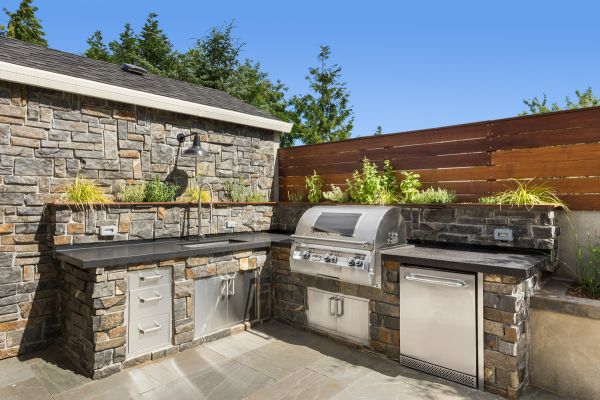 Masonry Stone Kitchen Masonry stone outdoor kitchen with stainless steel appliances