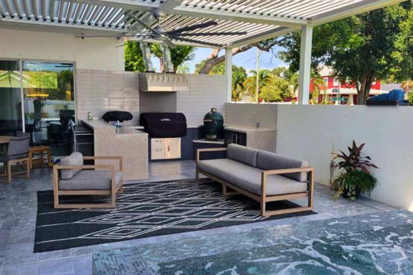 Pergola Outdoor Kitchen