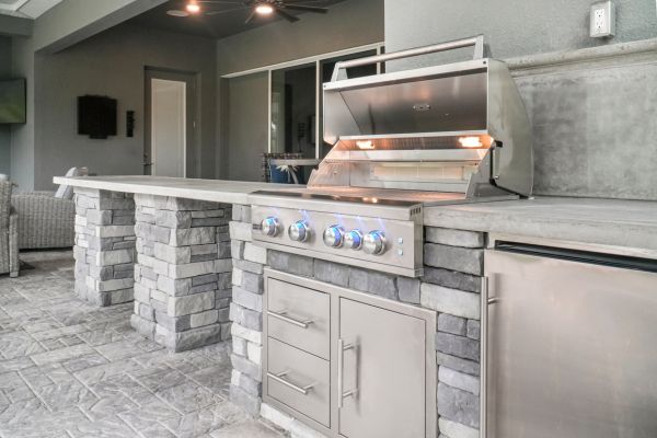 Outdoor Modern Kitchen